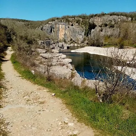 Les Locs Du Grazel Holiday home Ruoms