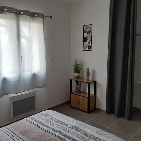 Les Locs Du Grazel Holiday home *