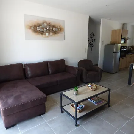 Holiday home Les Locs Du Grazel *