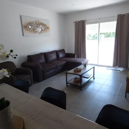 Les Locs Du Grazel Holiday home *